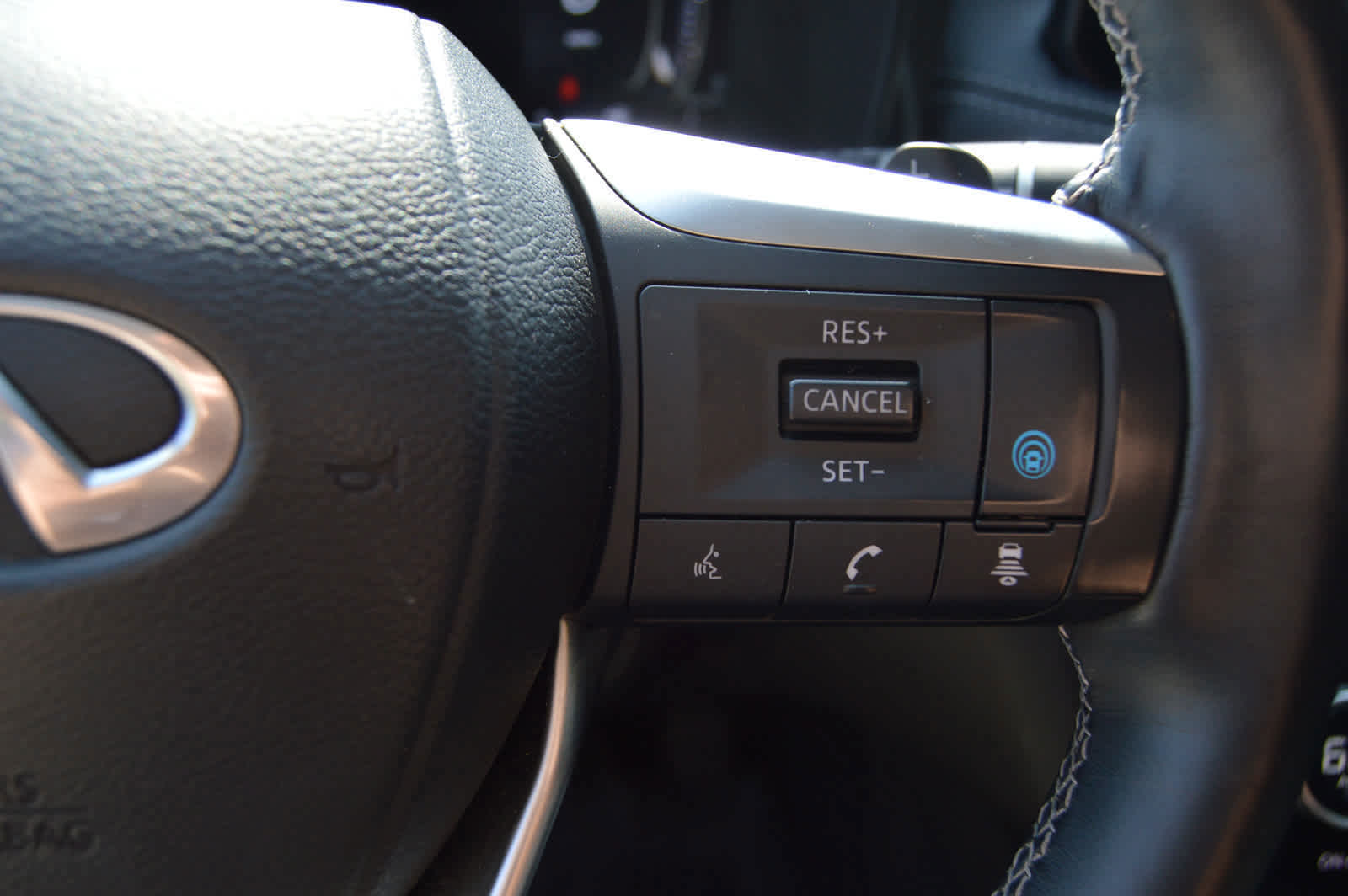2022 Infiniti QX60 Sensory photo 21