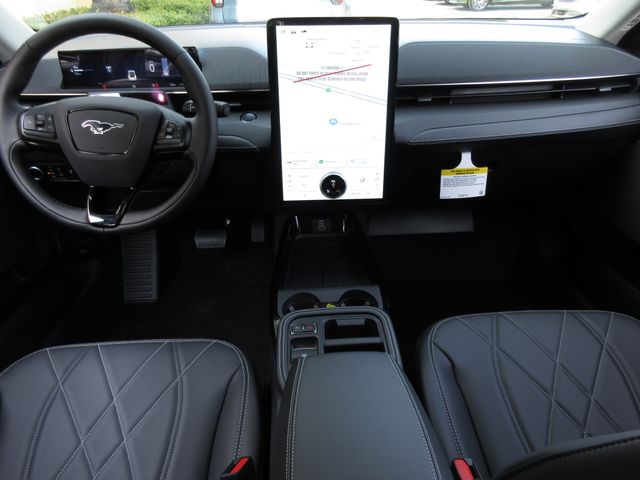 2025 Ford Mustang Mach-E Select photo 18