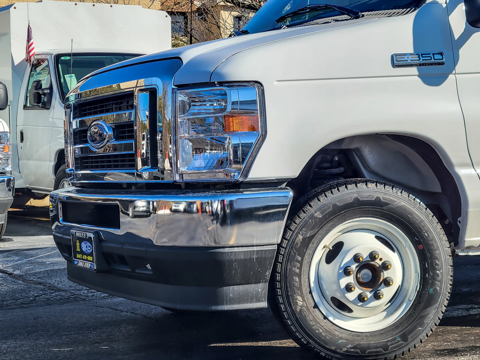 2025 FORD E-350 - Image 16