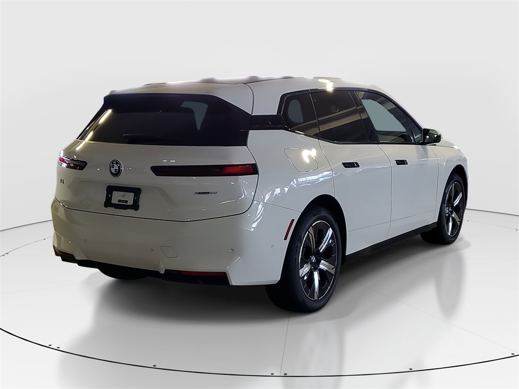 2026 Bmw iX iX xDrive60 photo 3