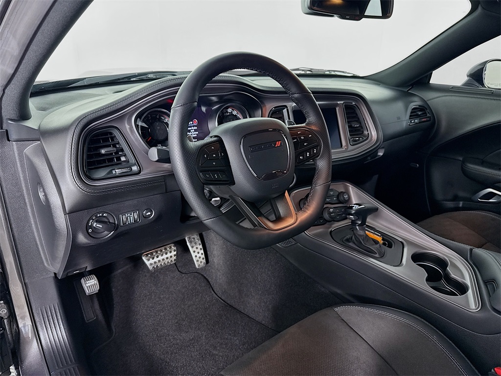 2023 Dodge Challenger R/T Scat Pack Widebody photo 4