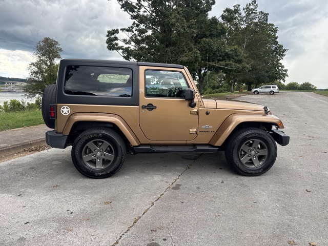 2015 Jeep Wrangler Freedom photo 9