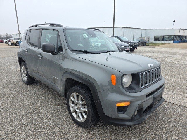 2022 Jeep Renegade Latitude's photo