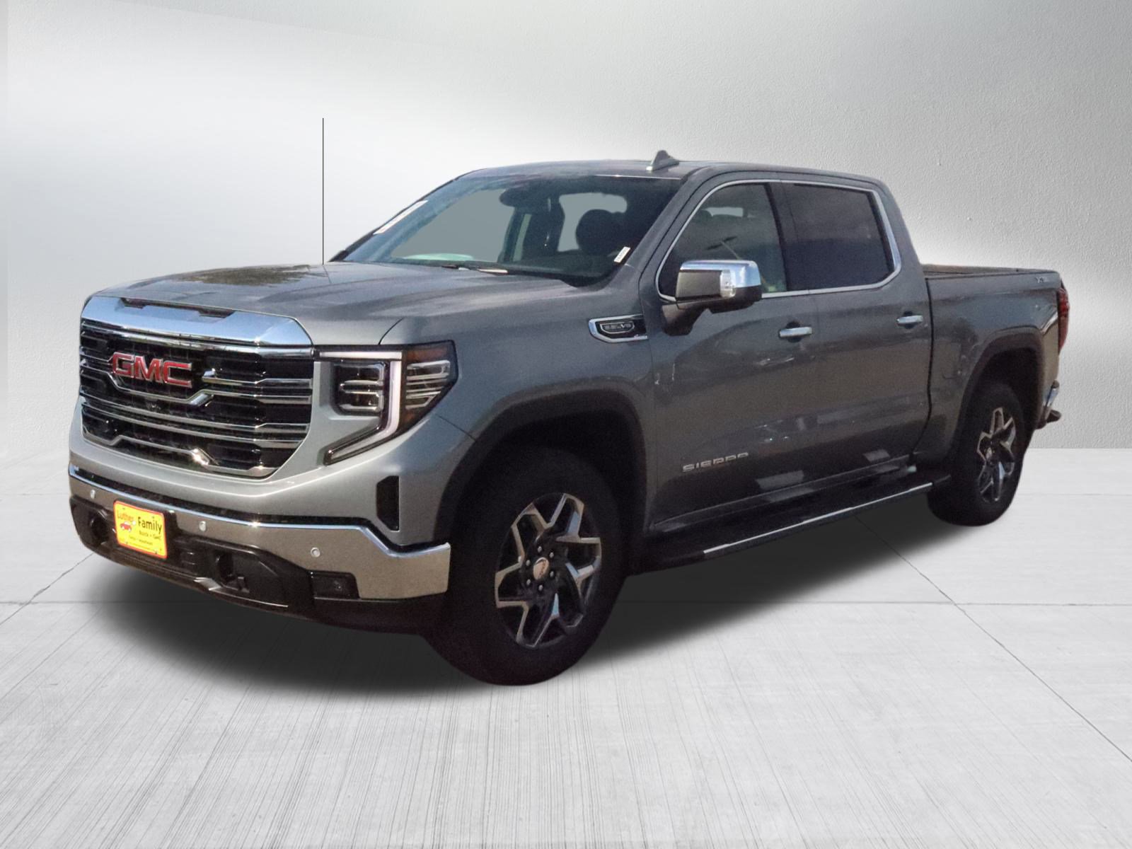 2026 Gmc Sierra 1500 SLT photo 3