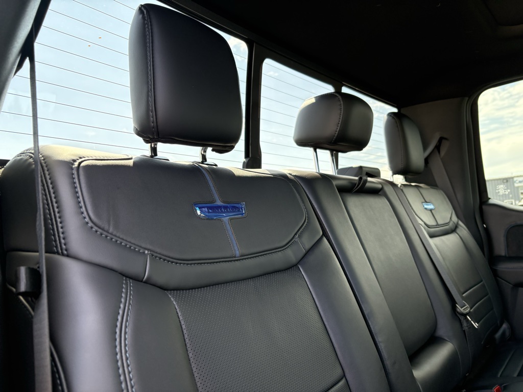 2026 Ford F-350 Platinum photo 28