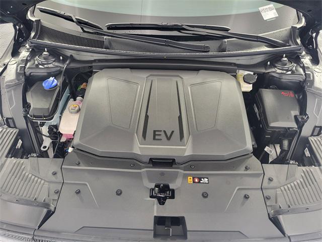 2025 Hyundai Ioniq 5 SE photo 9