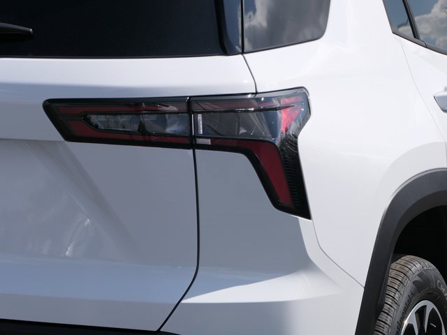2026 Chevrolet Equinox LT photo 4