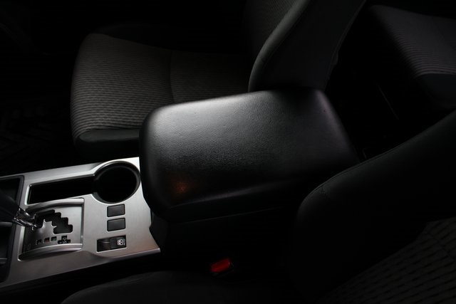 2021 Toyota 4Runner SR5 photo 24