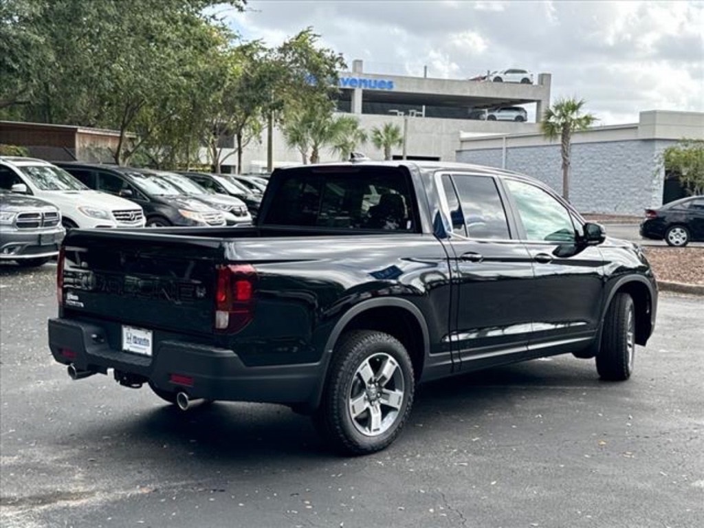 2025 Honda Ridgeline TrailSport photo 4
