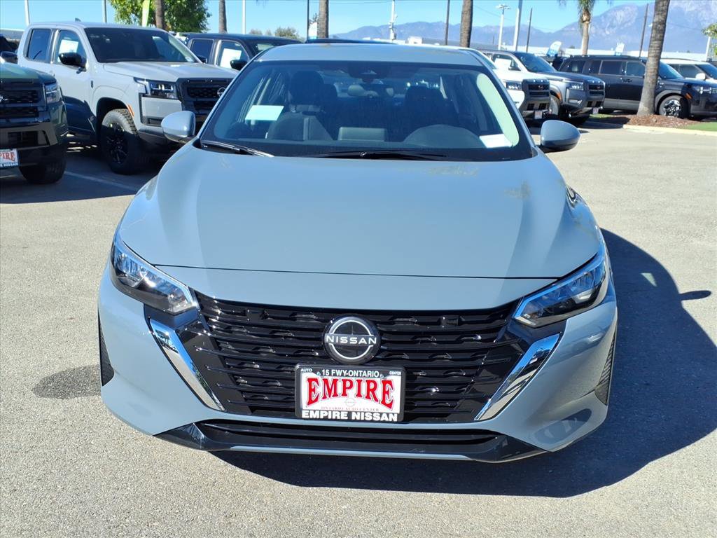 2025 Nissan Sentra SV photo 2