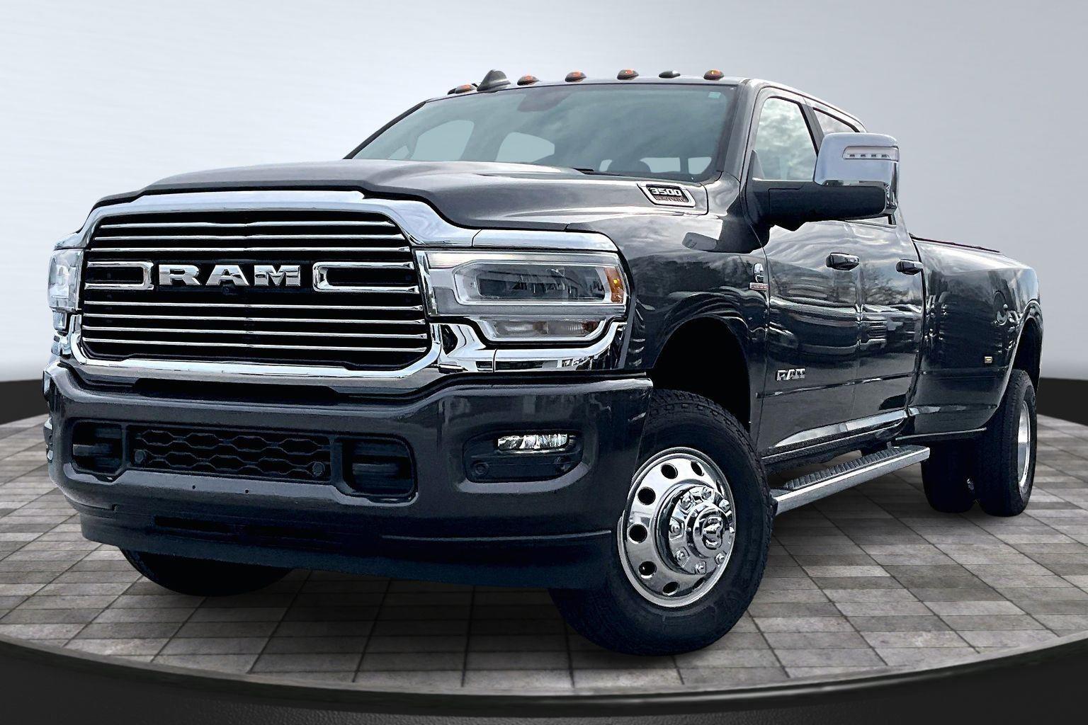 2024 RAM Ram 3500 Pickup Laramie's photo