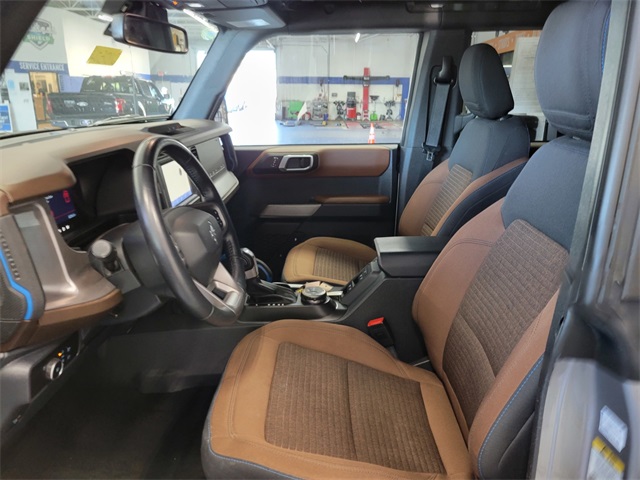 2023 Ford Bronco Outer Banks photo 15