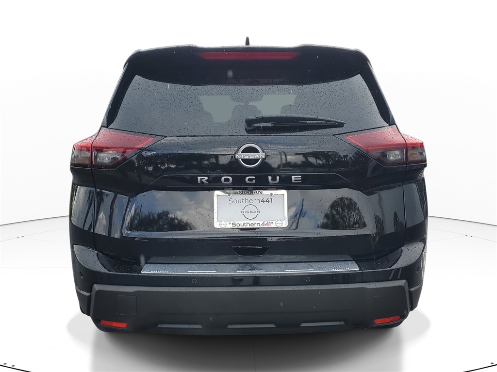 2026 Nissan Rogue SV photo 5