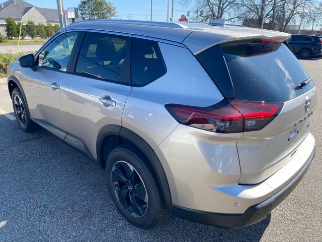 2026 Nissan Rogue SV photo 3