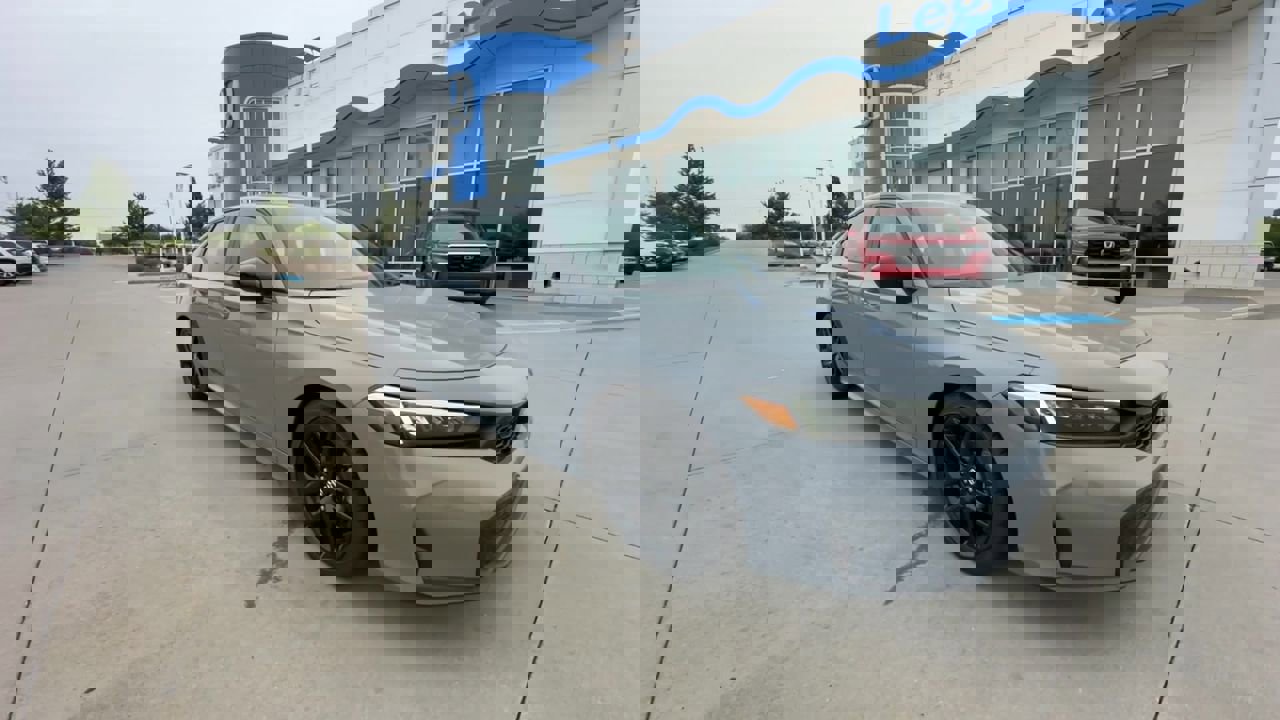 2026 Honda Civic Sport photo 2