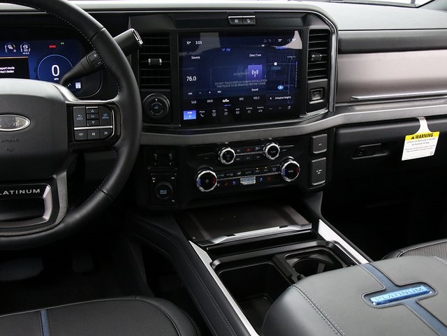 2026 Ford F-450 Platinum photo 18