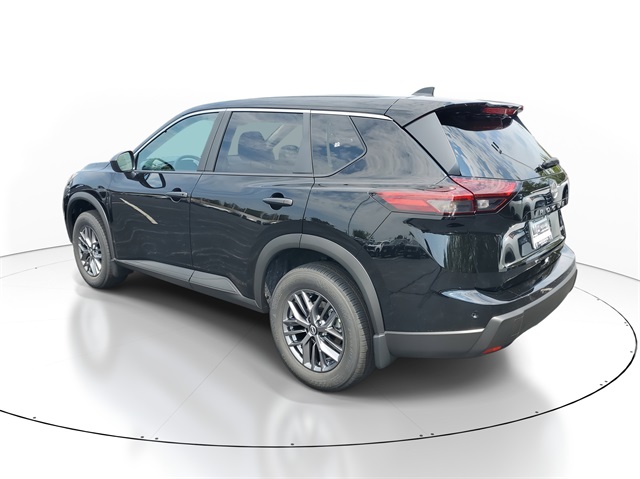 2026 Nissan Rogue S photo 2