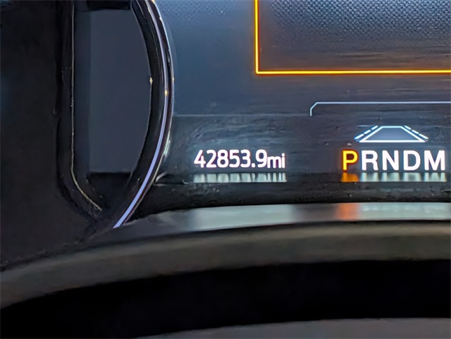 2021 Ford F-350 Platinum photo 21