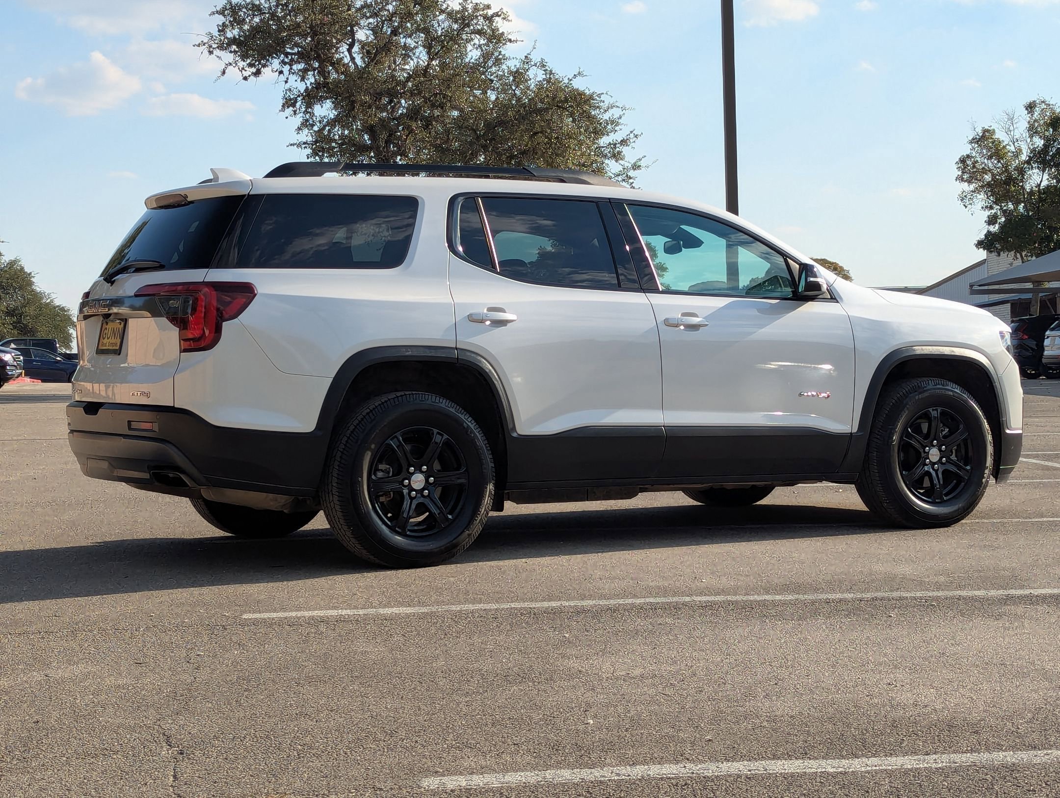 2021 Gmc Acadia AT4 photo 2