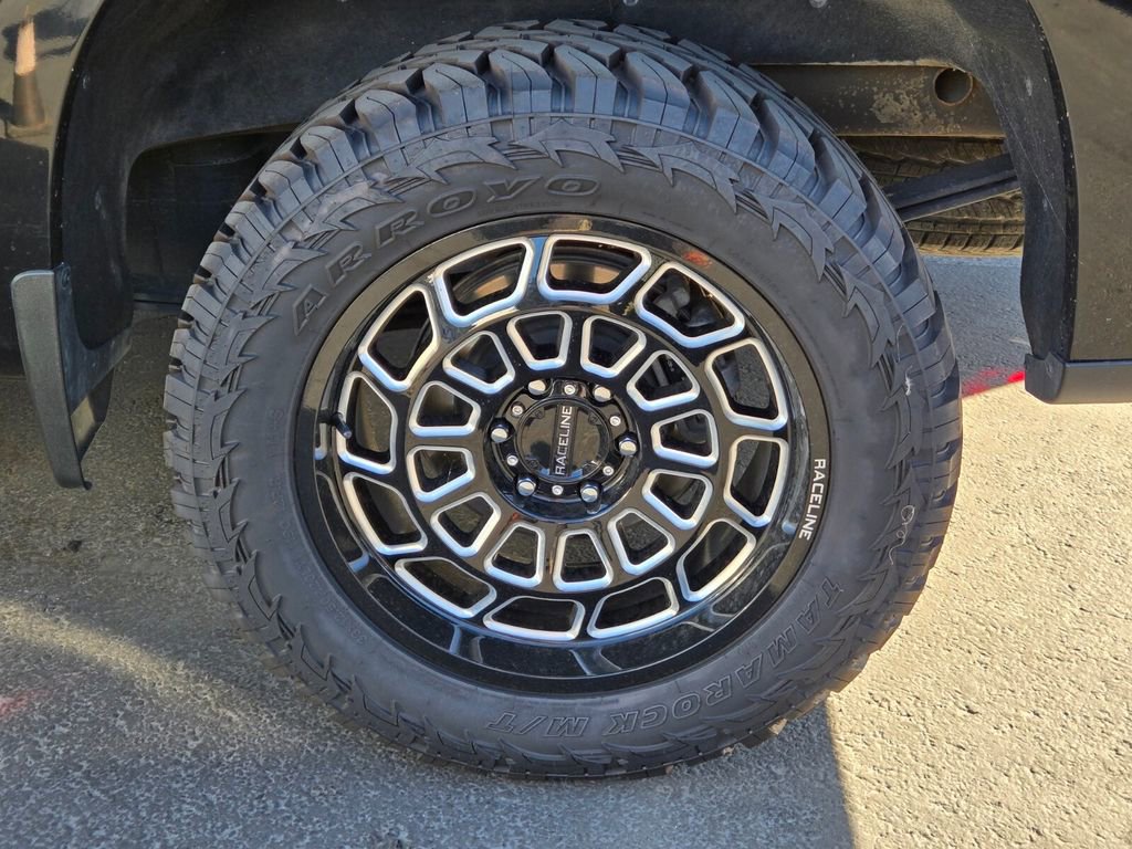 2024 Chevrolet Silverado 1500 LT photo 3