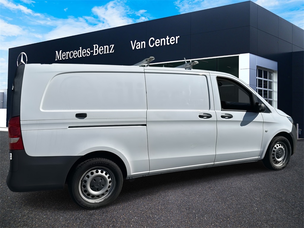 2022 Mercedes Benz Metris Cargo photo 3