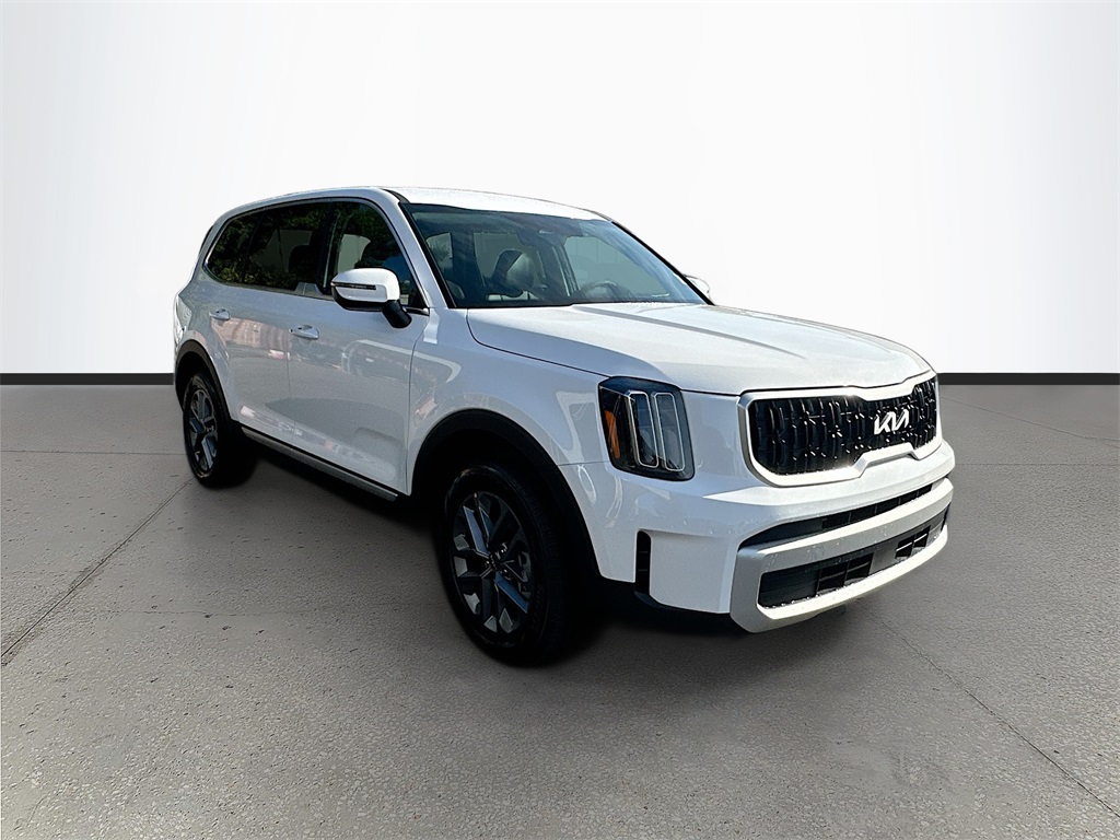 2025 Kia Telluride LX's photo