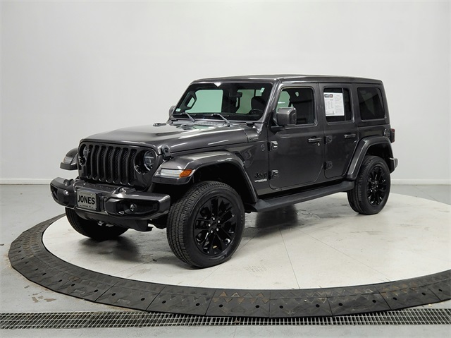 2021 Jeep Wrangler Unlimited Sahara High Altitude photo 3