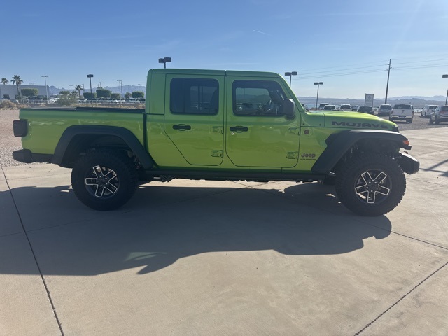 2025 Jeep Gladiator Mojave photo 5