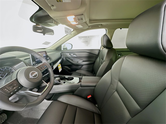 2024 Nissan Rogue SV photo 22