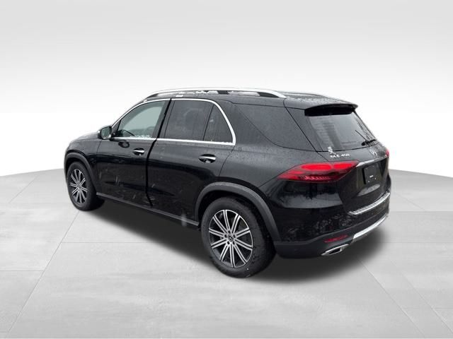 2025 Mercedes Benz GLE 450 4MATIC photo 3