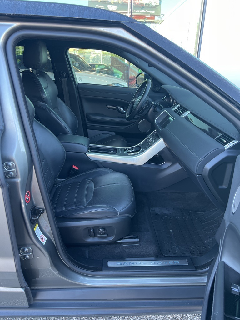 2019 Land Rover Range Rover HSE photo 3