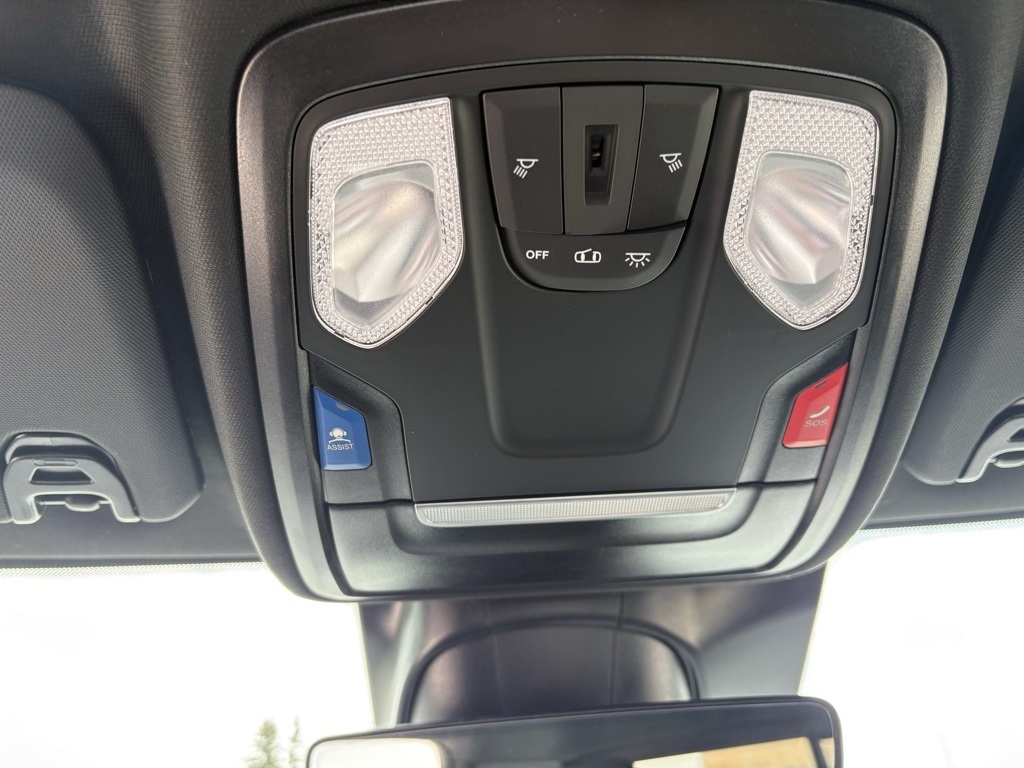 2025 Ram 2500 Tradesman photo 13