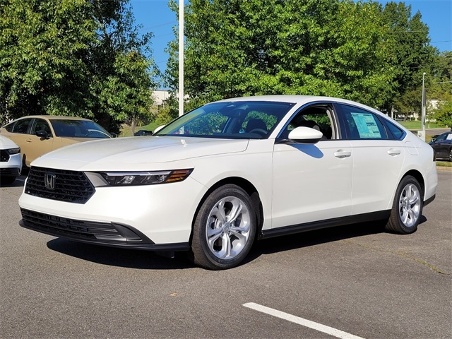 2025 Honda Accord 1.5T LX photo 4