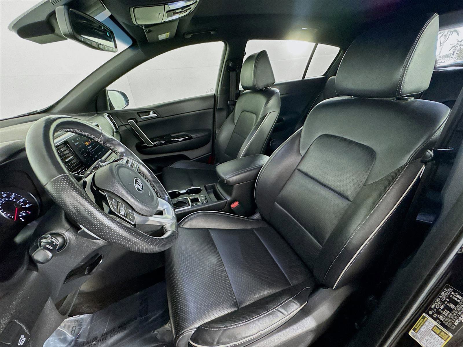 2020 Kia Sportage SX Turbo photo 9