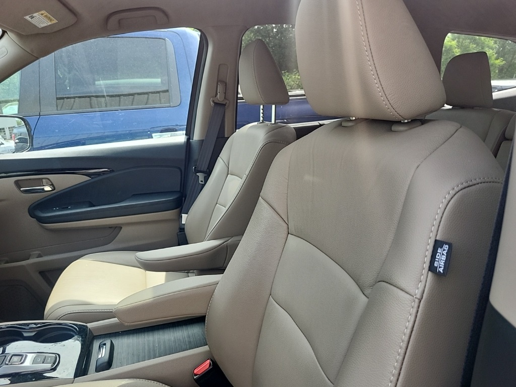 PreOwned 2022 Honda Pilot Touring 4D Sport Utility in Washington 