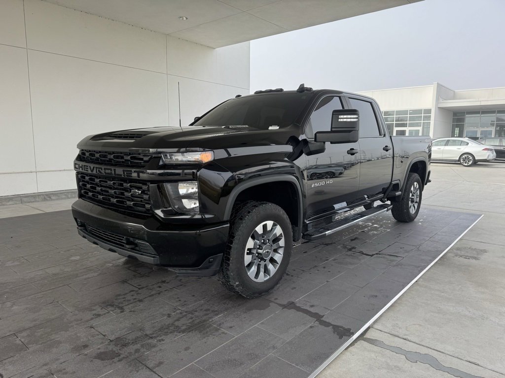 2023 Chevrolet Silverado 2500HD Custom's photo
