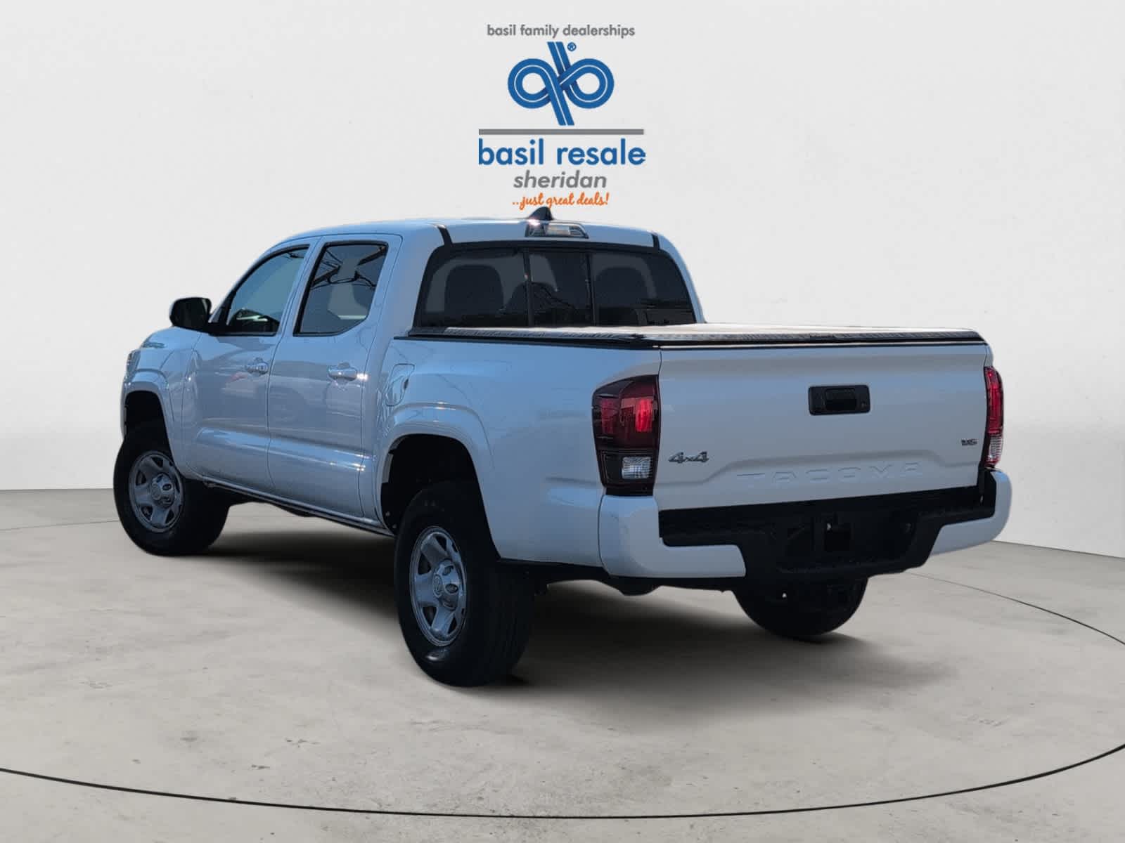 2022 Toyota Tacoma SR Double Cab V6 photo 4