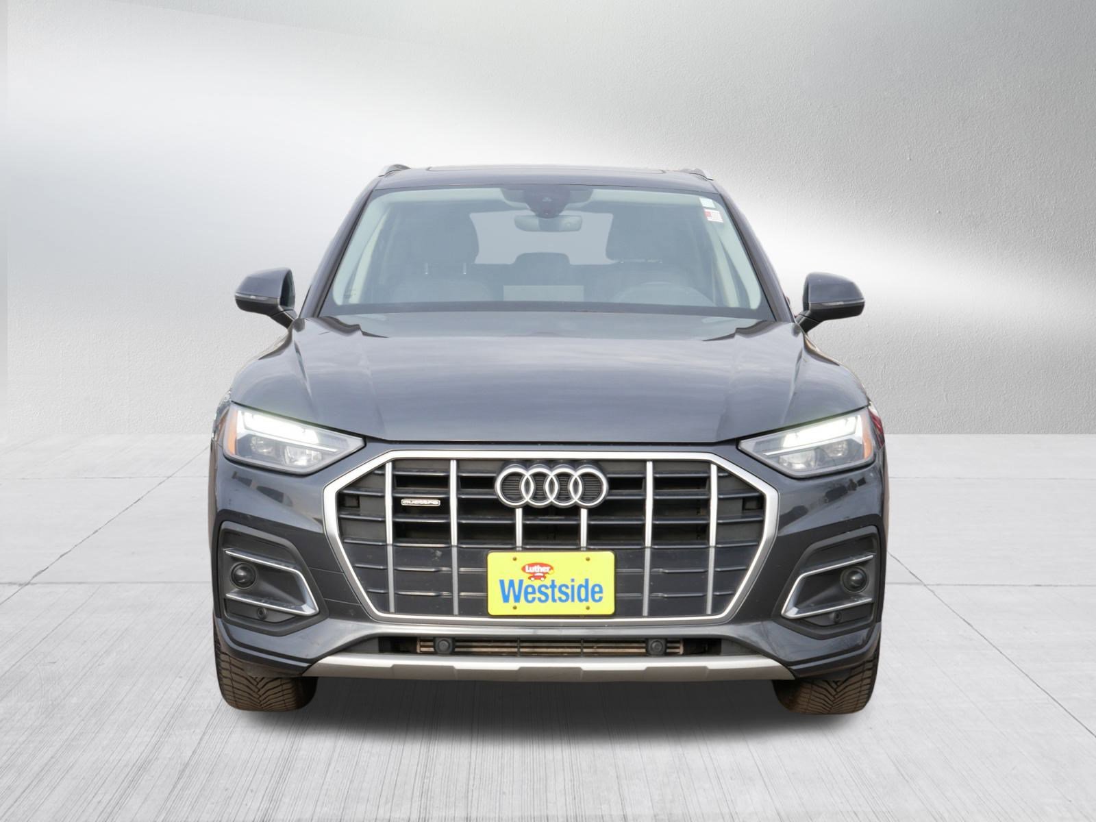 2021 Audi Q5 Premium photo 2