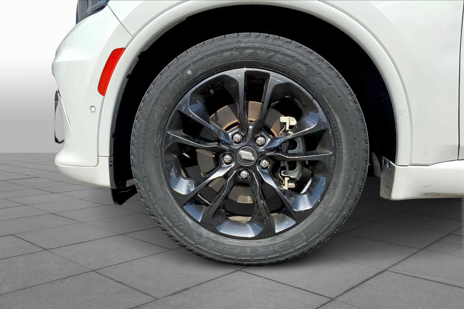 2022 Dodge Durango R/T Plus photo 9