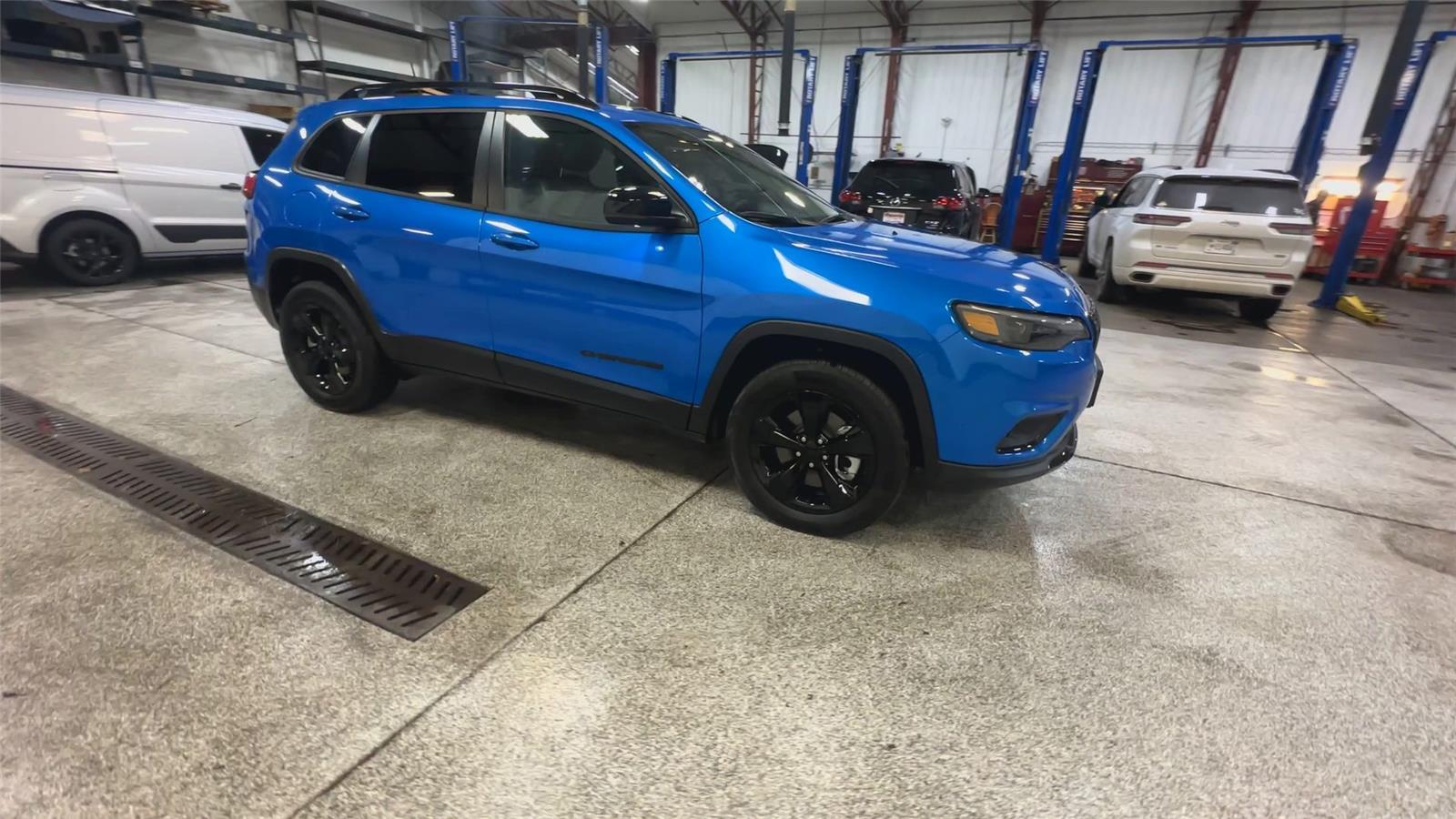 Used 2023 Jeep Cherokee Altitude Lux with VIN 1C4PJMMBXPD104593 for sale in Waconia, Minnesota