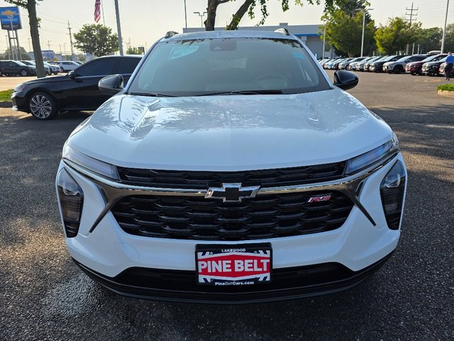 2025 Chevrolet Trax photo 6