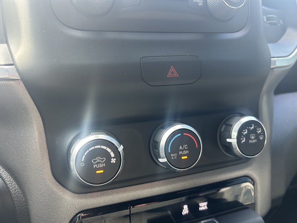 2022 Ram 1500 Big Horn Lone Star photo 23