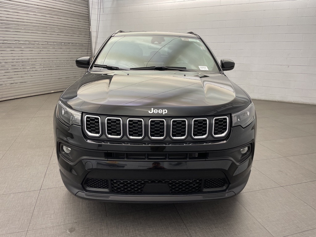 2025 Jeep Compass Latitude photo 5
