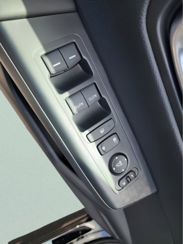 2026 Honda CR-V EX photo 22