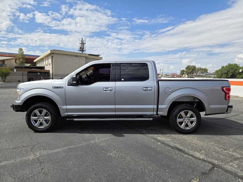 2020 Ford F-150 XLT photo 2