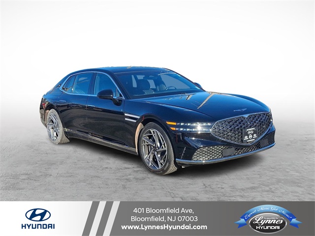 2023 GENESIS G90 Base's photo