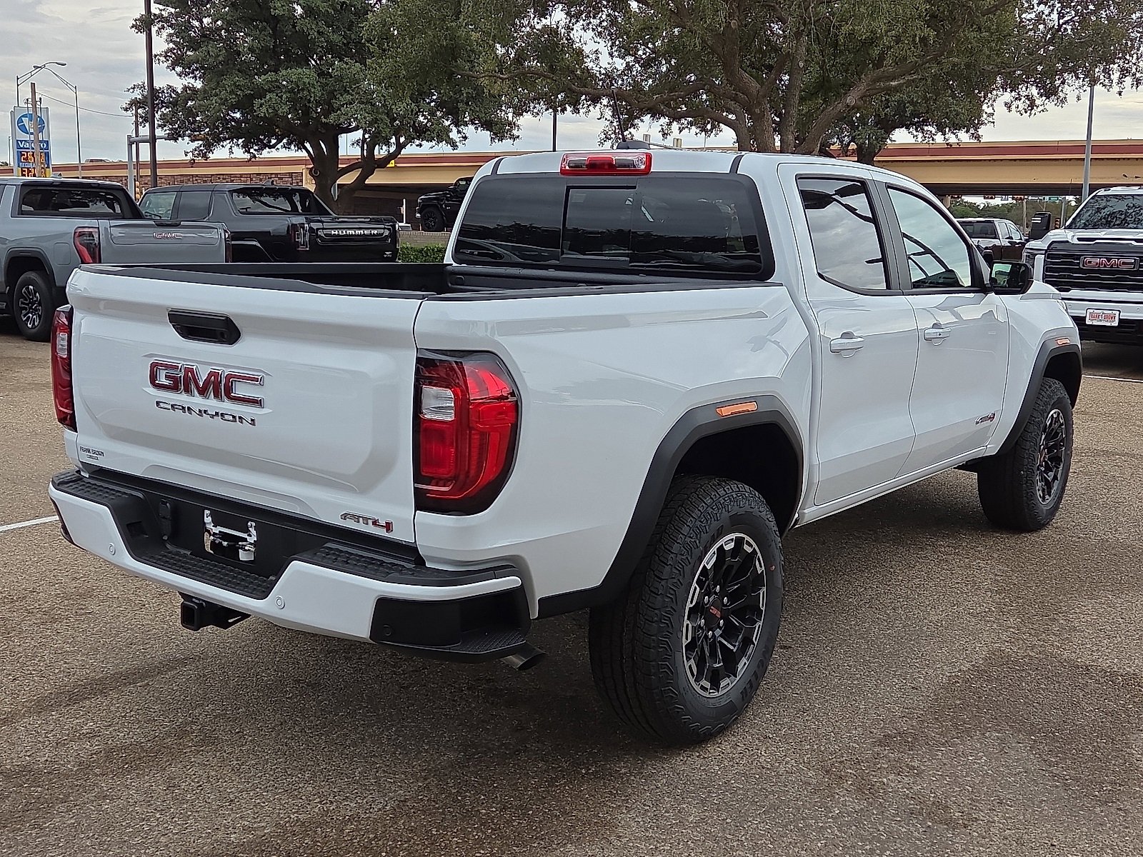 2026 Gmc Canyon AT4 photo 4