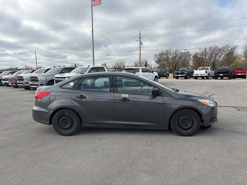Used 2015 Ford Focus S with VIN 1FADP3E22FL219919 for sale in Pryor, OK