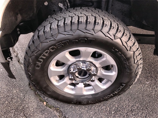 2024 Ford F-250 photo 2