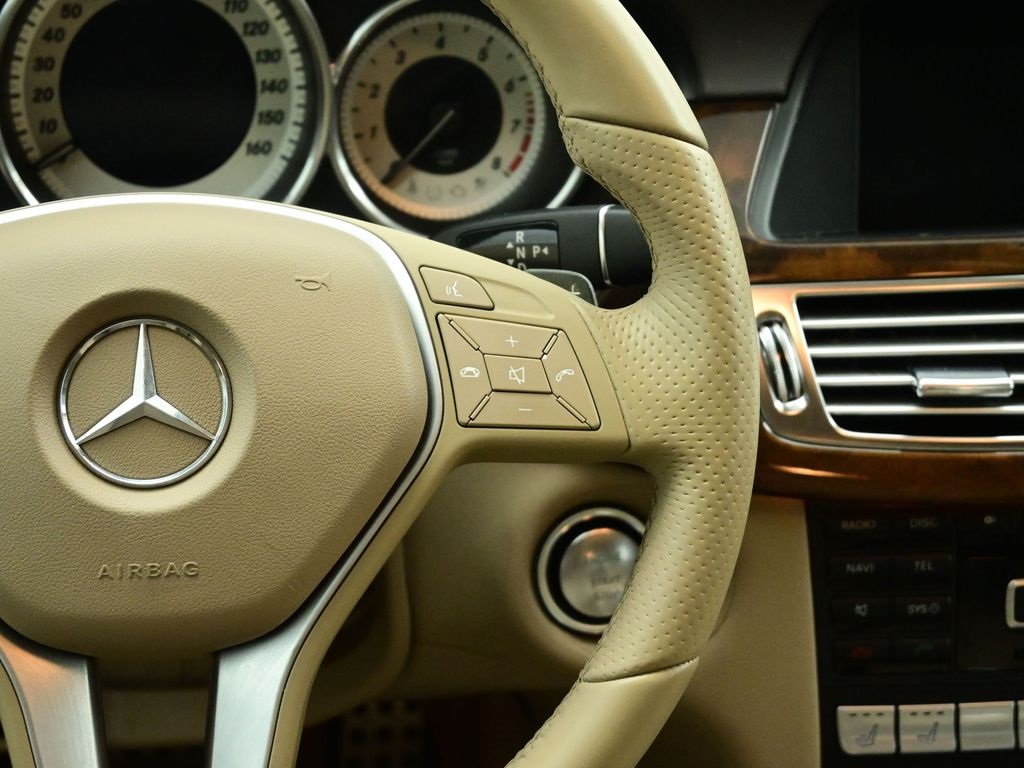 2013 Mercedes Benz CLS 550 photo 4